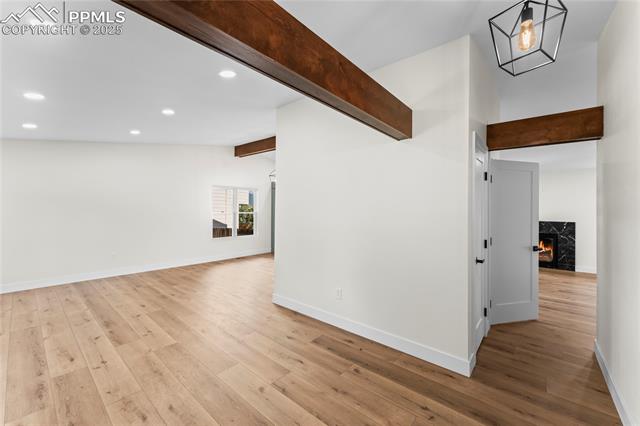 2560 Black Diamond Terrace