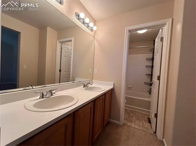 Colorado Springs, Colorado 80924, United States, 2 Bedrooms Bedrooms, ,3 BathroomsBathrooms,Residential,Pending,57811