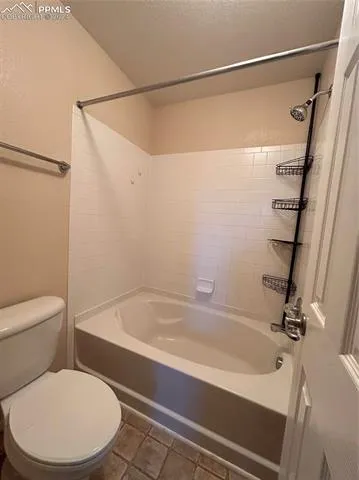 Colorado Springs, Colorado 80924, United States, 2 Bedrooms Bedrooms, ,3 BathroomsBathrooms,Residential,Pending,57811