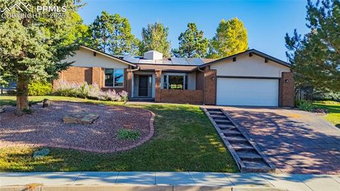 Photo of 2675 Stoneridge Drive, Colorado Springs, CO 80919 (MLS # 1431986) Photo of 2675 Stoneridge Drive, Colorado Springs, CO 80919 (MLS # 1431986)