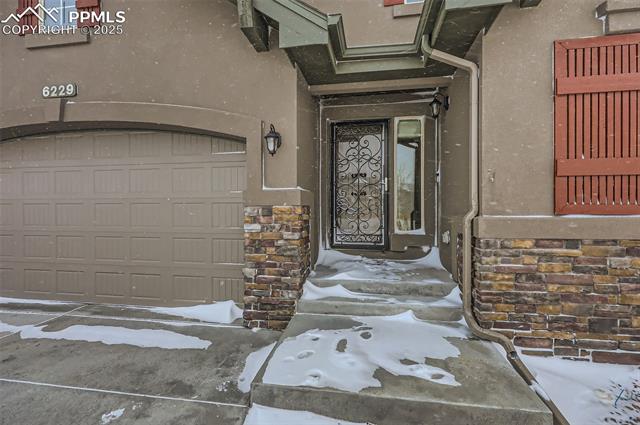 6229 Cubbage Drive