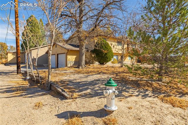 603 W Routt Avenue A & B