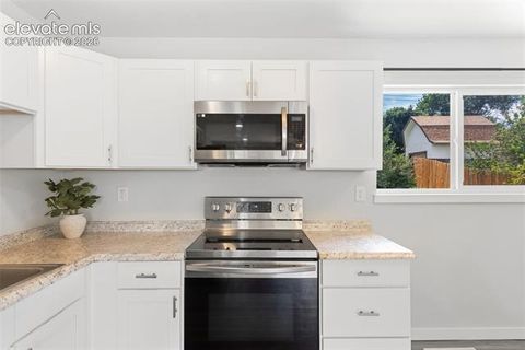 Tiny photo for 1530 Maxwell Street, Colorado Springs, CO 80906 (MLS # 8202909)