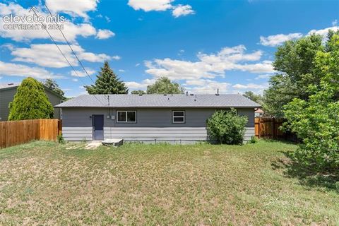 Tiny photo for 1530 Maxwell Street, Colorado Springs, CO 80906 (MLS # 8202909)