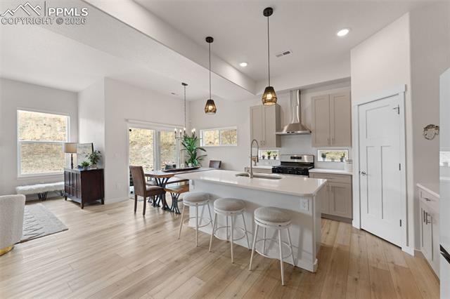 5826 Villa Lorenzo Drive