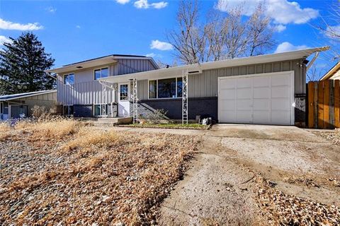 Photo of 934 Bowser Drive, Colorado Springs, CO 80909 (MLS # 1786240)