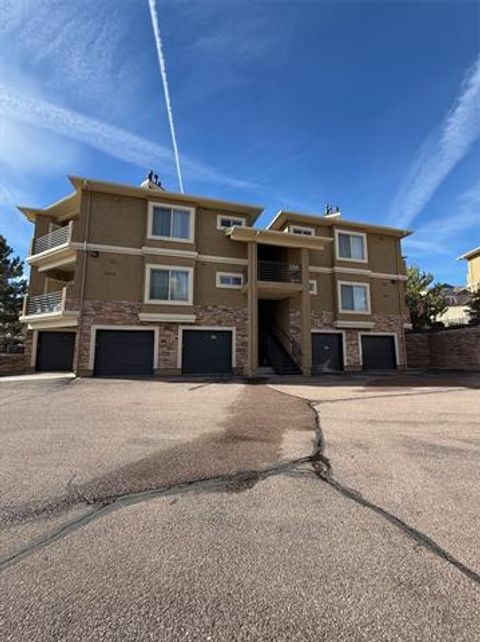 Photo of 2055 Montura View #204, Colorado Springs, CO 80919 (MLS # 4680441)