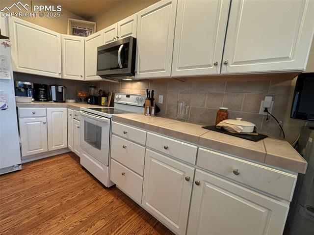 8950 Rochester Drive