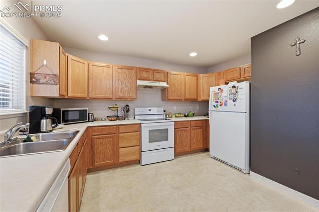 1902 Wildwood Pass Drive