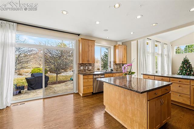 2528 Willow Glen Drive