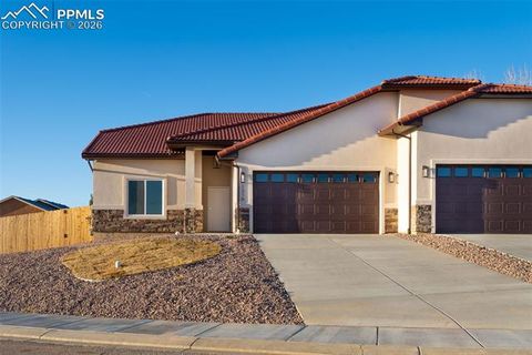 Photo of 1316 Tierra Berienda, Pueblo, CO 81008 (MLS # 9500743)