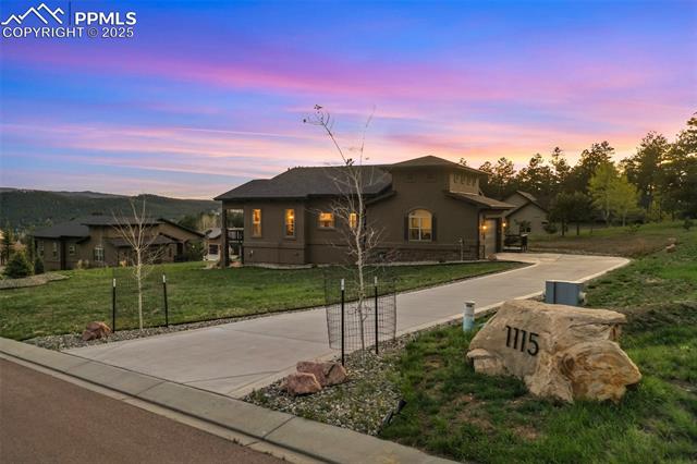 1115 Highlands Court