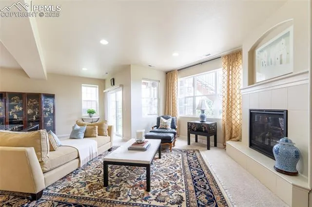 Colorado Springs, Colorado 80920, United States, 3 Bedrooms Bedrooms, ,3 BathroomsBathrooms,Residential,Active,211874