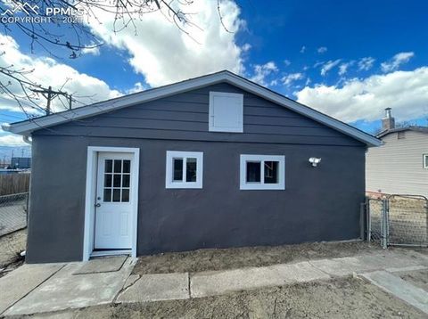 Photo of 517 Yuma Street, Colorado Springs, CO 80909 (MLS # 1004927)
