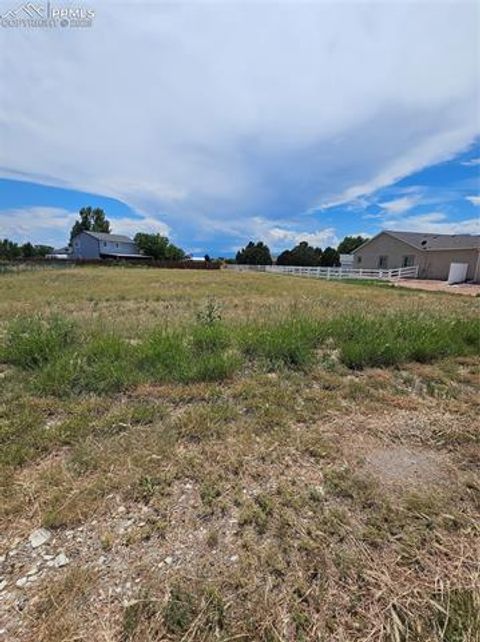 Photo of 242 W Calle De Camelia, Pueblo, CO 81007 (MLS # 3050575) Photo of 242 W Calle De Camelia, Pueblo, CO 81007 (MLS # 3050575)