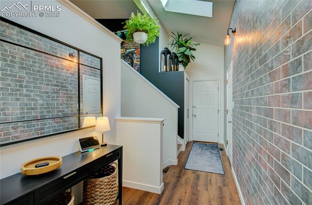 4997 Iron Horse Trail