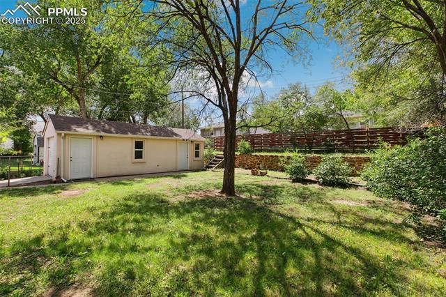 2739 Ron Court