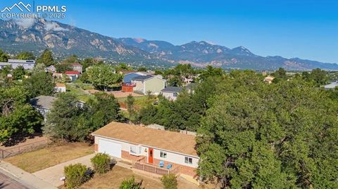 Photo of 1970 S Chamberlin Street, Colorado Springs, CO 80906 (MLS # 5015312)