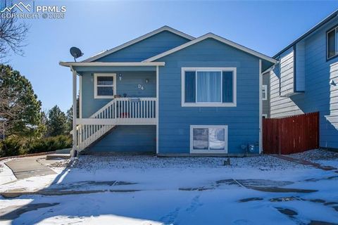 Photo of 275 Settlement Lane #D4, Elizabeth, CO 80107 (MLS # 2894458)