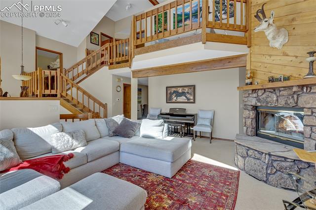 2601 Vista Glen Court