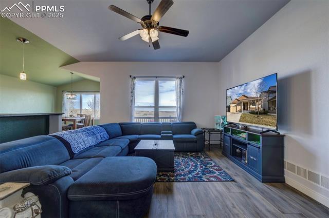 6323 San Mateo Drive