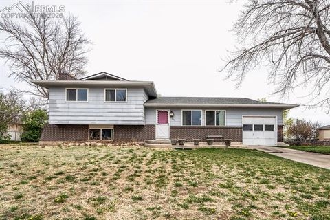 Photo of 495 Harvard Street, Colorado Springs, CO 80911 (MLS # 9743852)