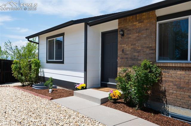 7310 Handcraft Court