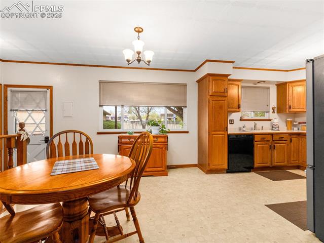63 Radcliff Lane