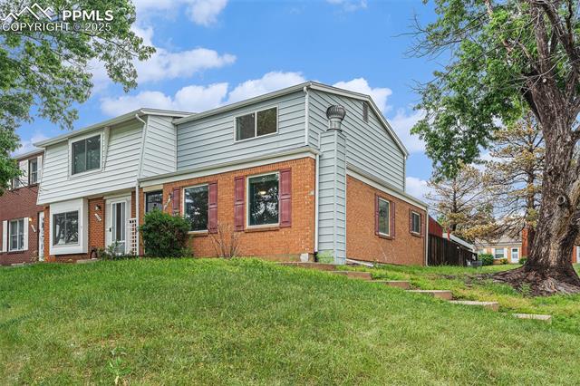 1132 Cree Drive