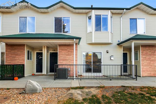 2095 Legacy Ridge View 110