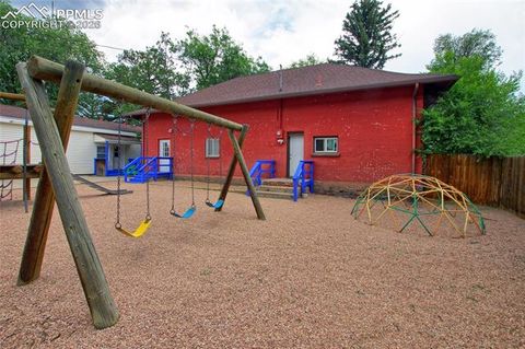 Photo of 1015 W Cheyenne Road, Colorado Springs, CO 80906 (MLS # 8924283)