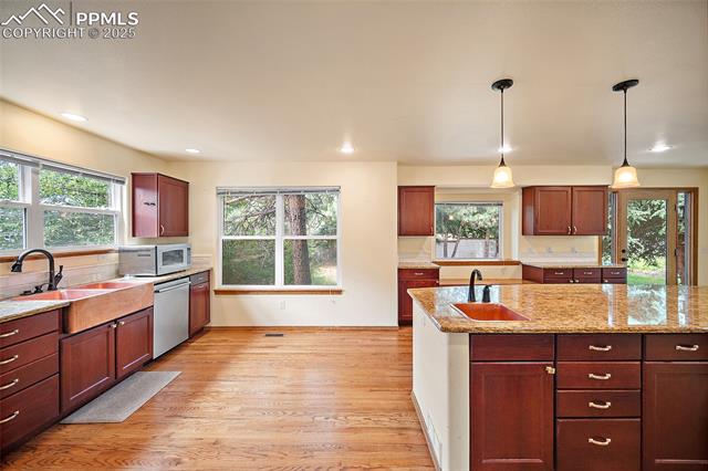 8112 Old Exchange Drive