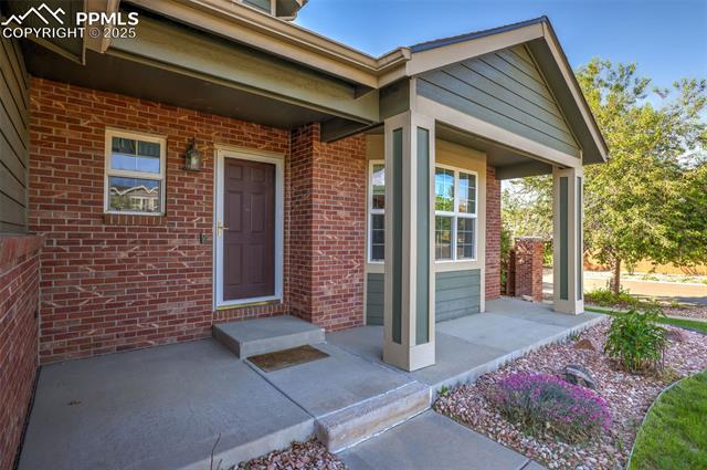 2587 S Flanders Court