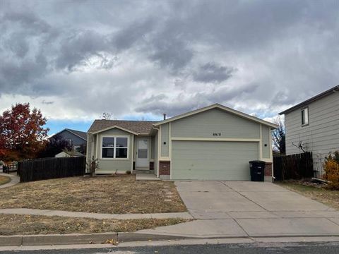 Photo of 6610 Oakwood Boulevard, Colorado Springs, CO 80923 (MLS # R5626171)