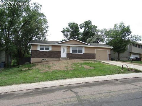 3637 Garland Court Colorado Springs CO 80910