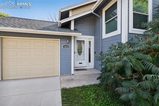 1035 Greenbrier Drive