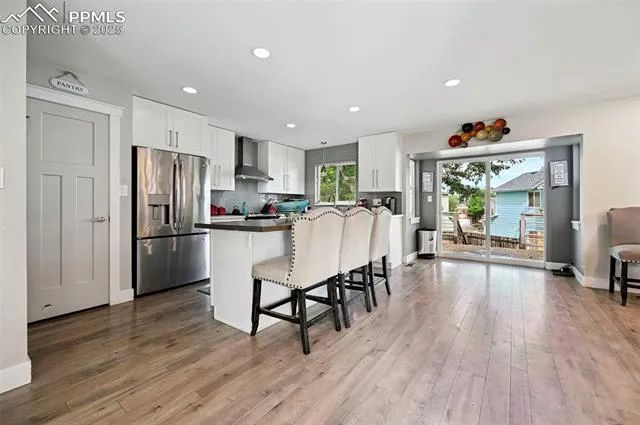 Colorado Springs, Colorado 80910, United States, 5 Bedrooms Bedrooms, ,3 BathroomsBathrooms,Residential,Active,163113