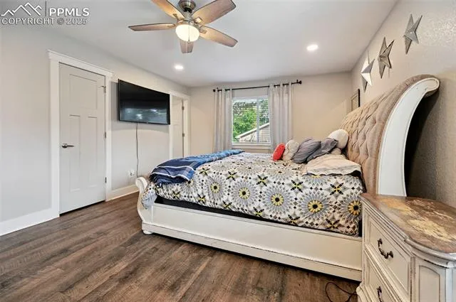 Colorado Springs, Colorado 80910, United States, 5 Bedrooms Bedrooms, ,3 BathroomsBathrooms,Residential,Active,163113