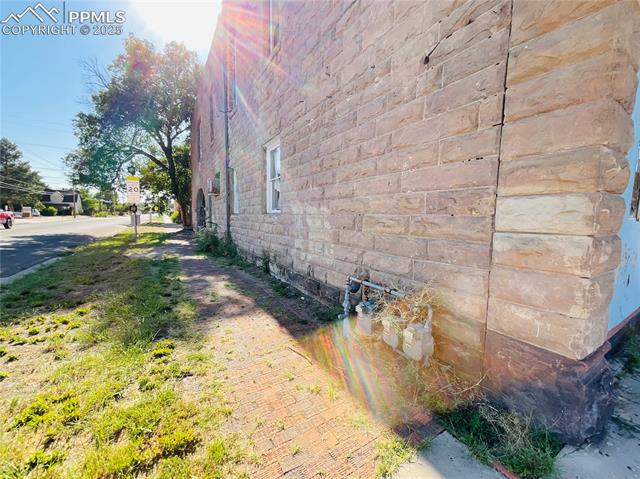 1143 E Evans Avenue