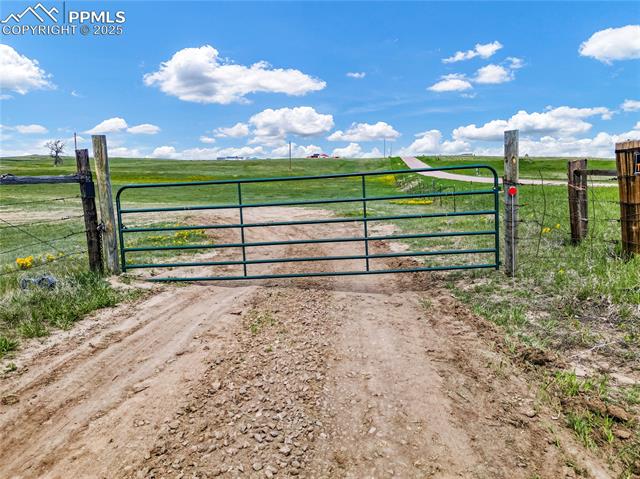 11040 N Calhan Highway
