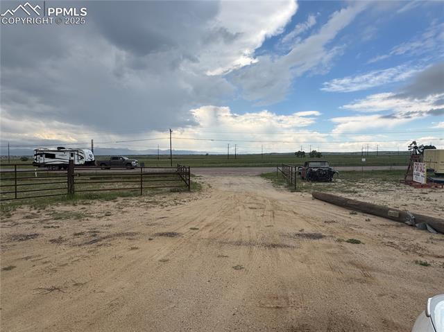 10985 E Highway 24