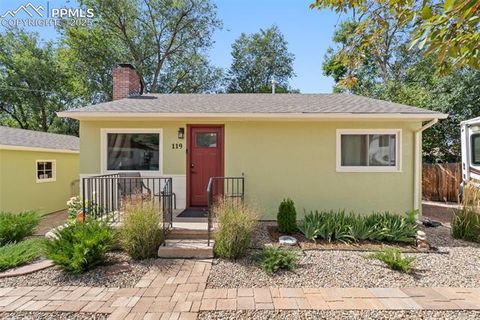 Photo of 119 Helena Lane, Colorado Springs, CO 80904 (MLS # 5017173)