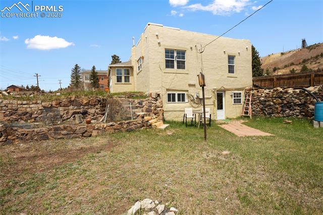 206 N 4th Street