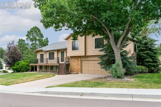 935 Popes Valley Drive
