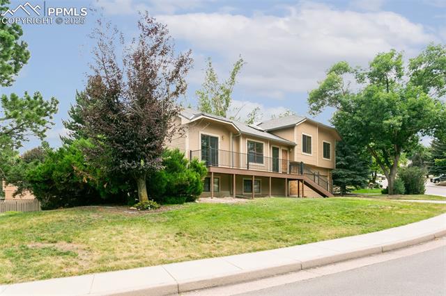 935 Popes Valley Drive