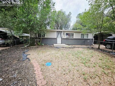 Photo of 1204 Idylwood Drive, Colorado Springs, CO 80906 (MLS # 2827678)