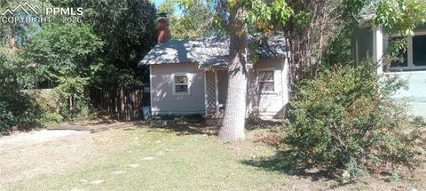 Photo of 225 Willow Street, Colorado Springs, CO 80903 (MLS # 2598507)