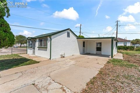 Photo of 2801 E 12th Street, Pueblo, CO 81001 (MLS # 8031452)