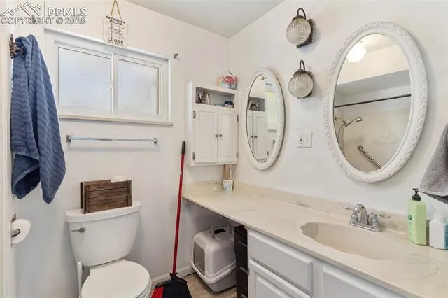 Florence, Colorado 81226, United States, 3 Bedrooms Bedrooms, ,2 BathroomsBathrooms,Residential,Active,184875