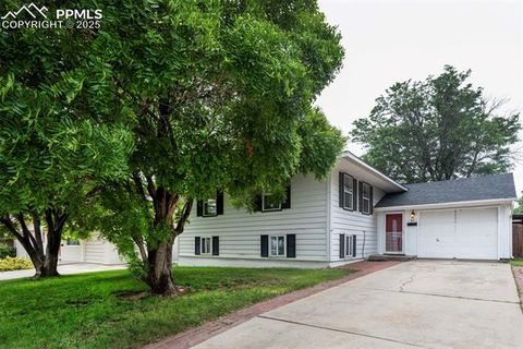 61 Louis Nelson Road Pueblo CO 81001